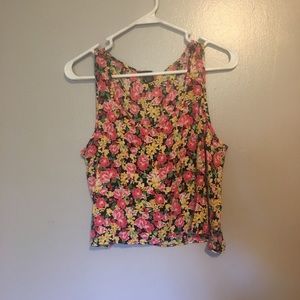 🥳Forever 21 Floral Cropped Tank Top